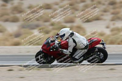 media/May-05-2025-Moto Forza (Mon) [[3c1838c5e5]]/2-B Group/Session 3 (Panning Test Turn 14 Inside)/